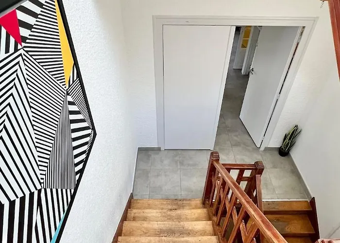 בית נופש La Maison Des Grandes Tablees In